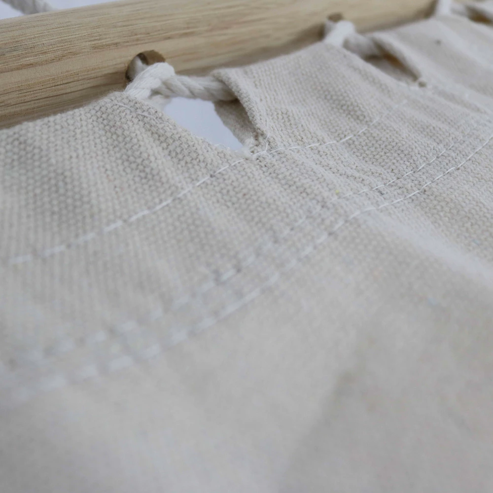 Hamac Sur Pied En Bois Blanc 4 Hamac Sur Pied En Bois Blanc – Image 4