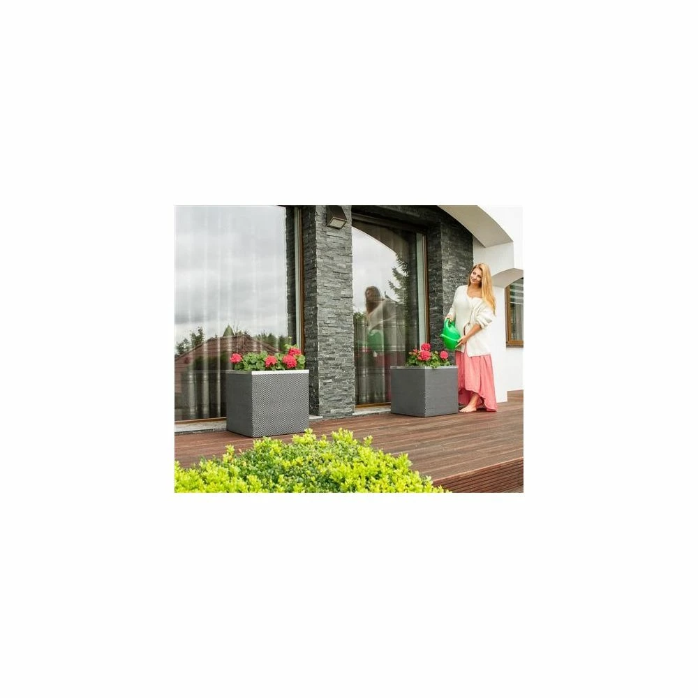 Jardinière En Résine Tressée Avec Réserve D'eau Et Cadre En Aluminium 50 X 50 X 2 Jardinière En Résine Tressée Avec Réserve D'eau Et Cadre En Aluminium 50 X 50 X – Image 2