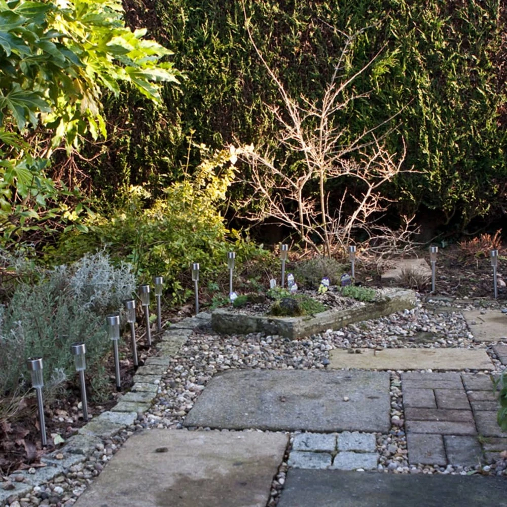 LuxForm Poteau Solaire D'éclairage Siena 8 Pcs Argenté 3 LuxForm Poteau Solaire D'éclairage Siena 8 Pcs Argenté – Image 3