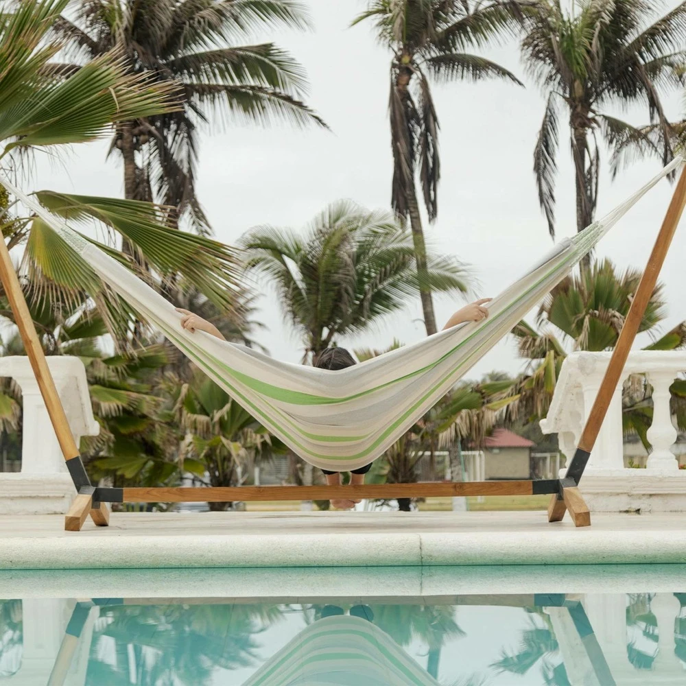 Toile De Hamac Rayée - Citron Vert / Gris Clair / écru. 1 Personne. 100% Polycoton. 240x160cm 2 Toile De Hamac Rayée - Citron Vert / Gris Clair / écru. 1 Personne. 100% Polycoton. 240x160cm – Image 2