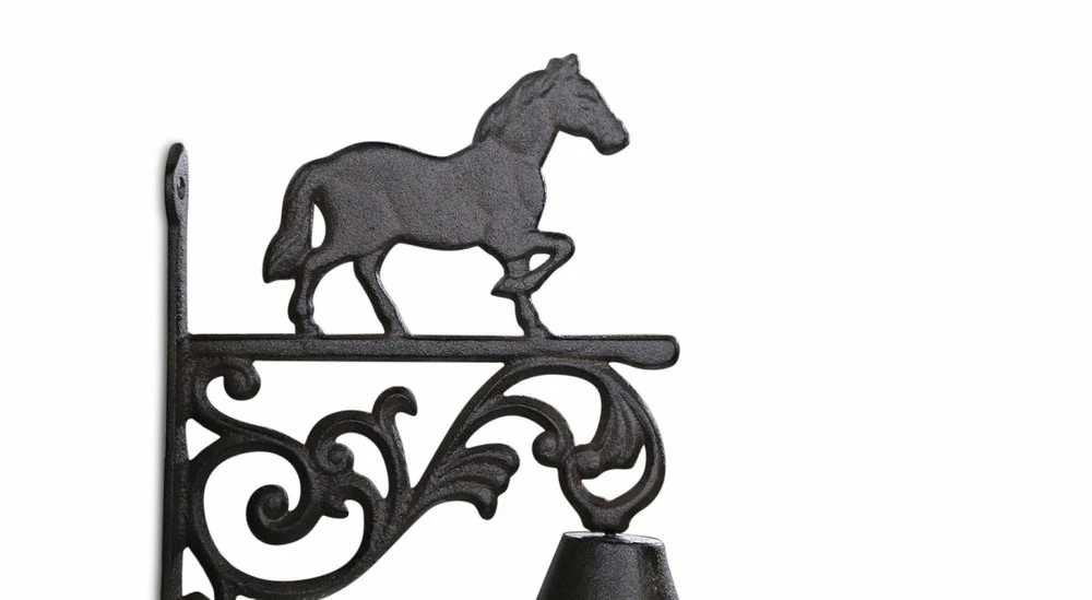 Cloche Cheval Fonte Marron 22x10x26cm 5 Cloche Cheval Fonte Marron 22x10x26cm – Image 5