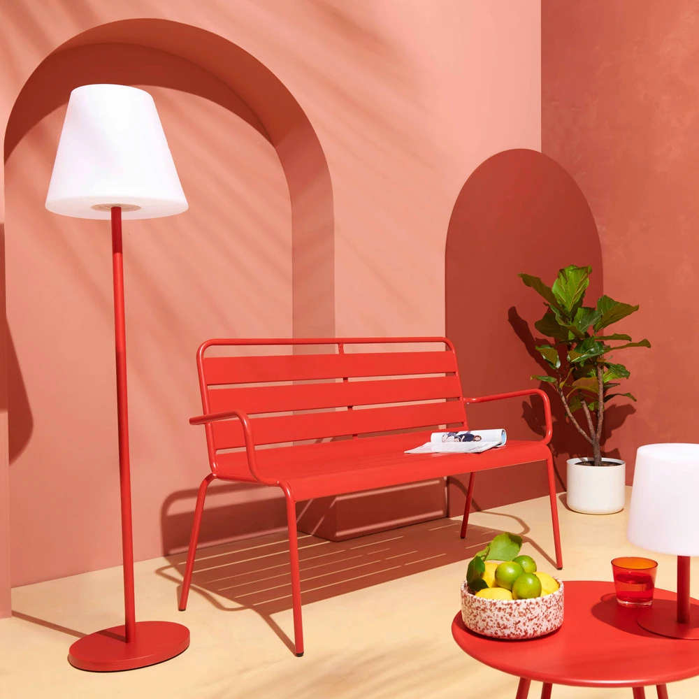 Lampadaire En Acier Rouge 3 Lampadaire En Acier Rouge – Image 3